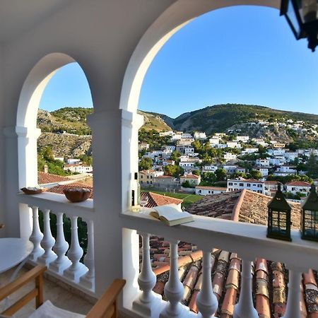Feel At Home - Family House In Hydra Екстер'єр фото