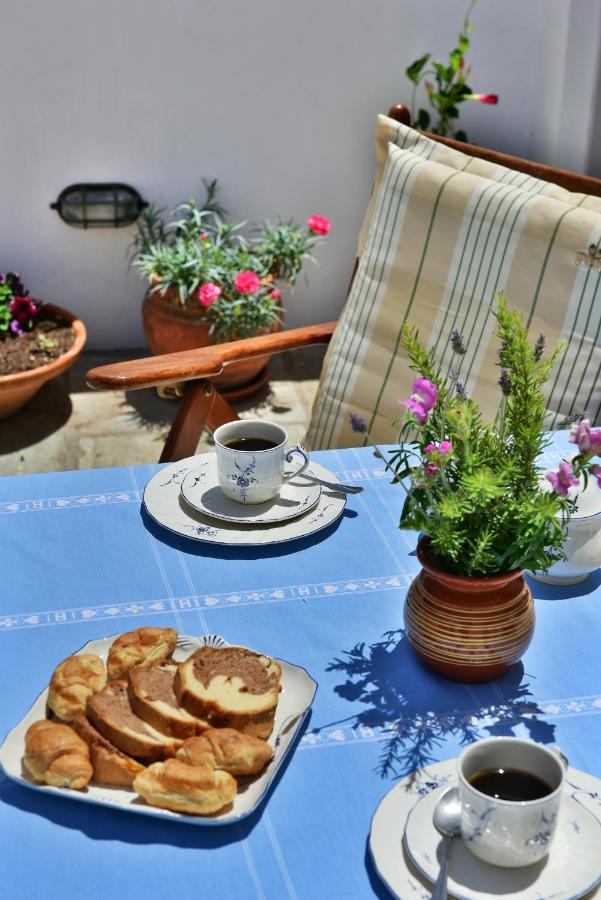 Feel At Home - Family House In Hydra Екстер'єр фото